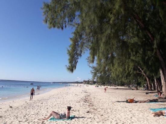 Beachfront Apartment Flic en Flac ภายนอก รูปภาพ